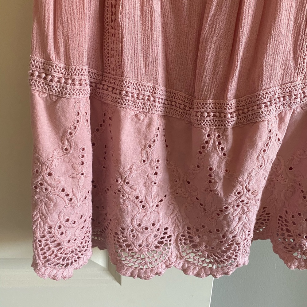 Dress - Picture 3 of 4